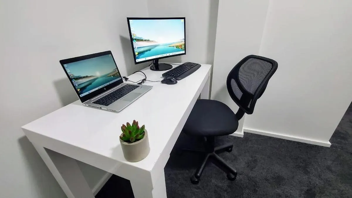 Zen Vibe, Entire Apt, With Study Room, Wifi, Central, Cafe Adelaide Australia